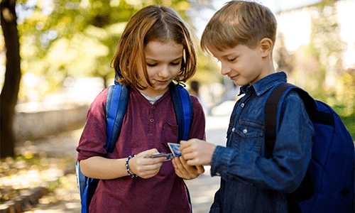 cartes à collectionner enfant